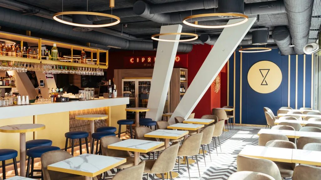 Cipriano Bar
